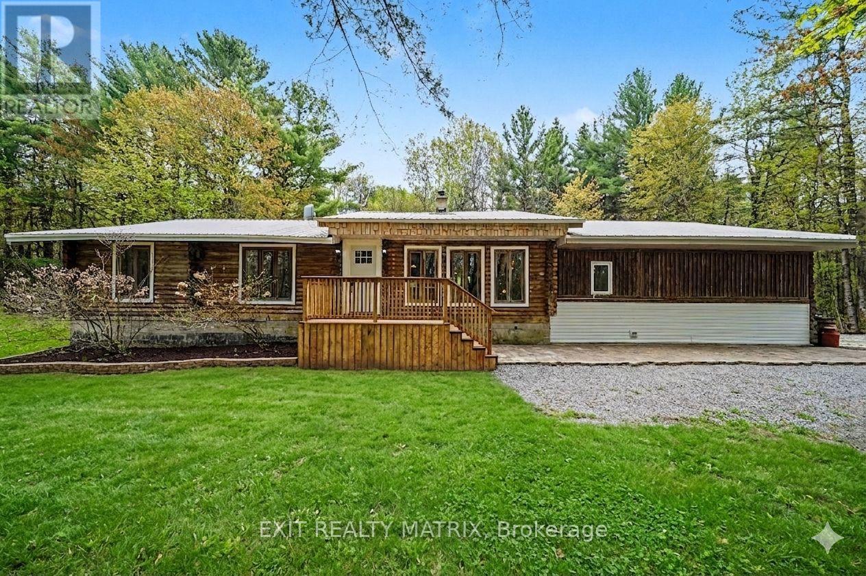 5749 SKAKUM ROAD - Photo 2