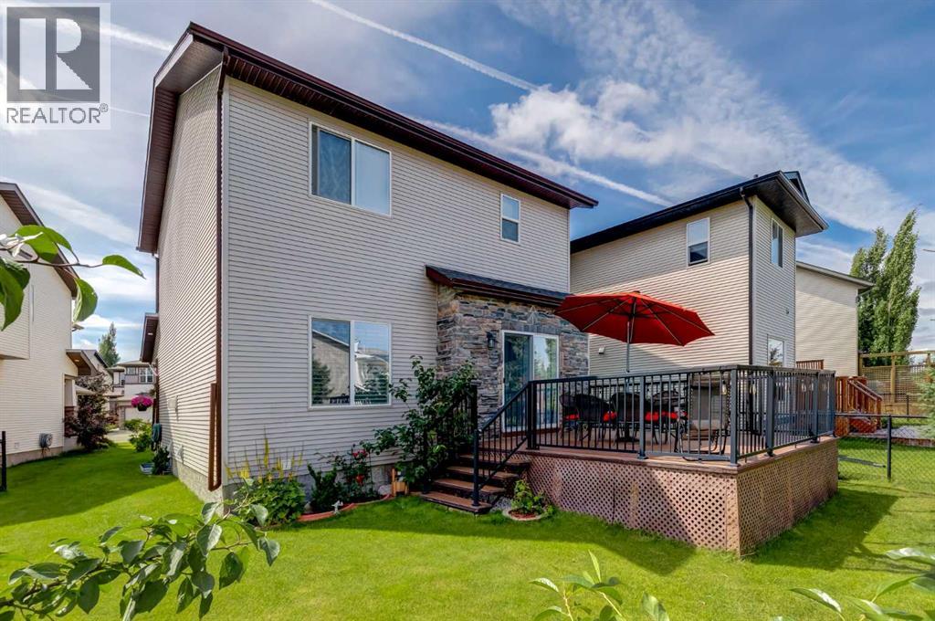 163 Cougarstone Court SW