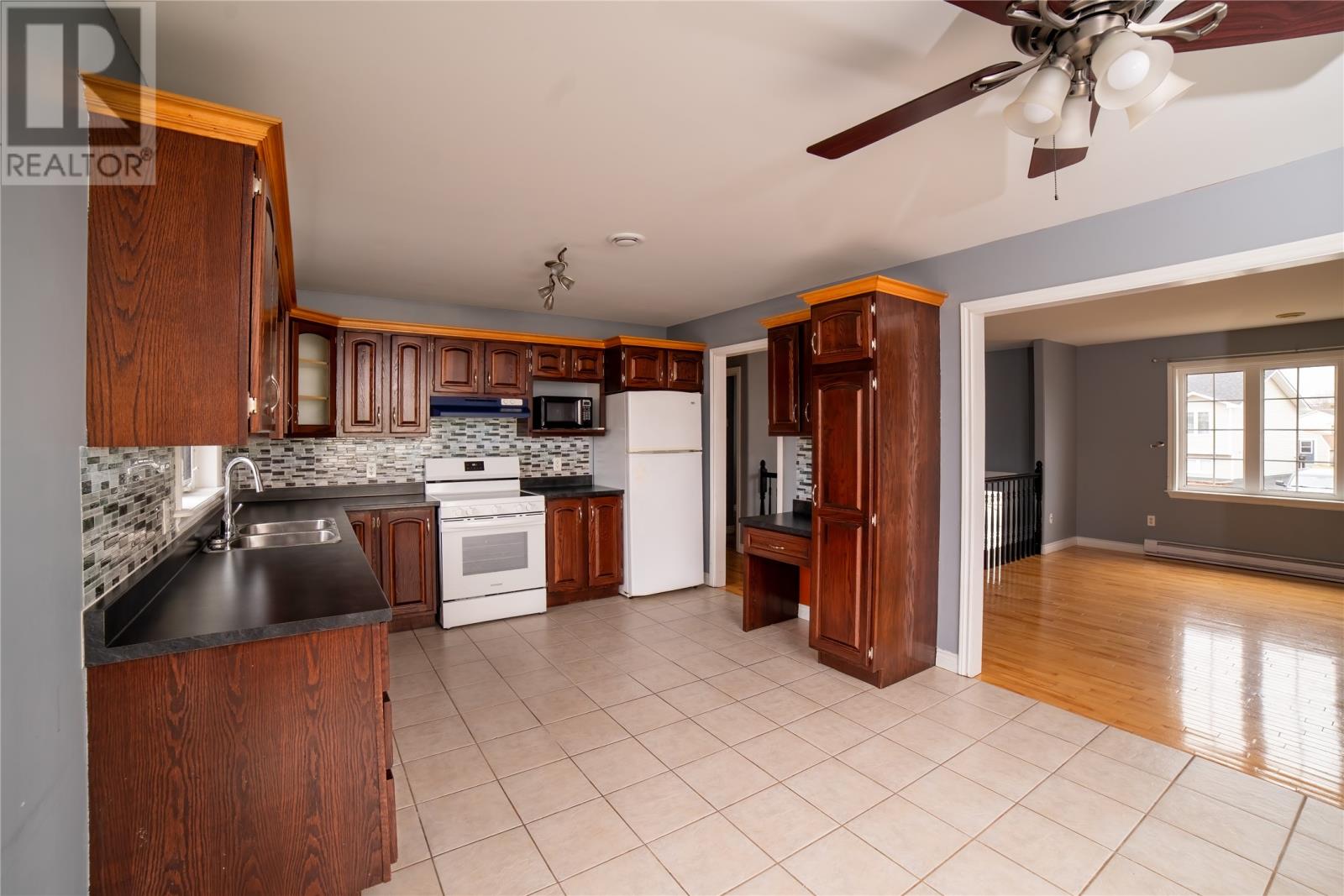 39 Joshwill Crescent