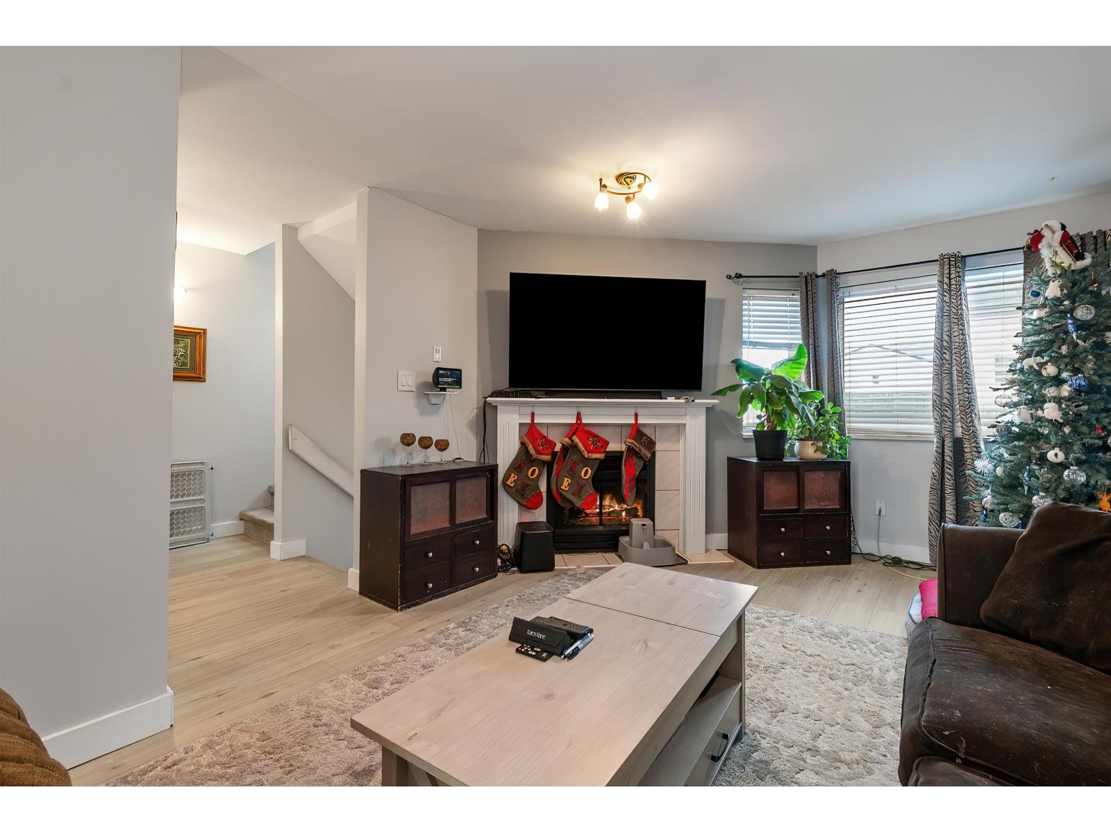 1 5950 VEDDER ROAD|Vedder Crossing