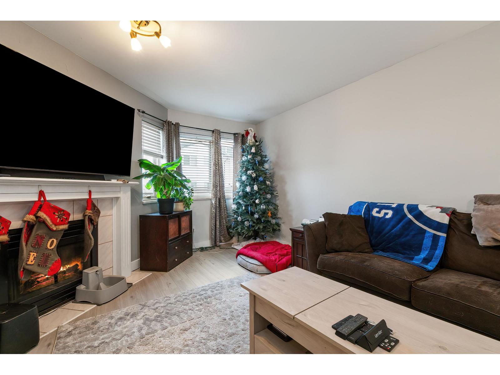 1 5950 VEDDER ROAD|Vedder Crossing