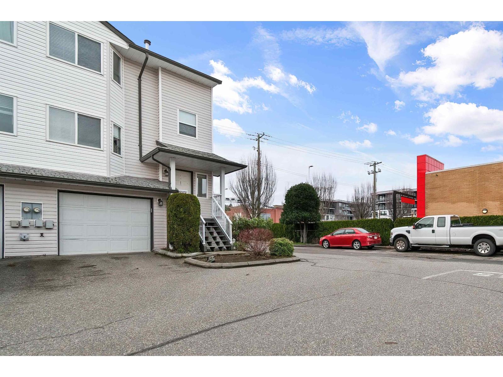 1 5950 VEDDER ROAD|Vedder Crossing