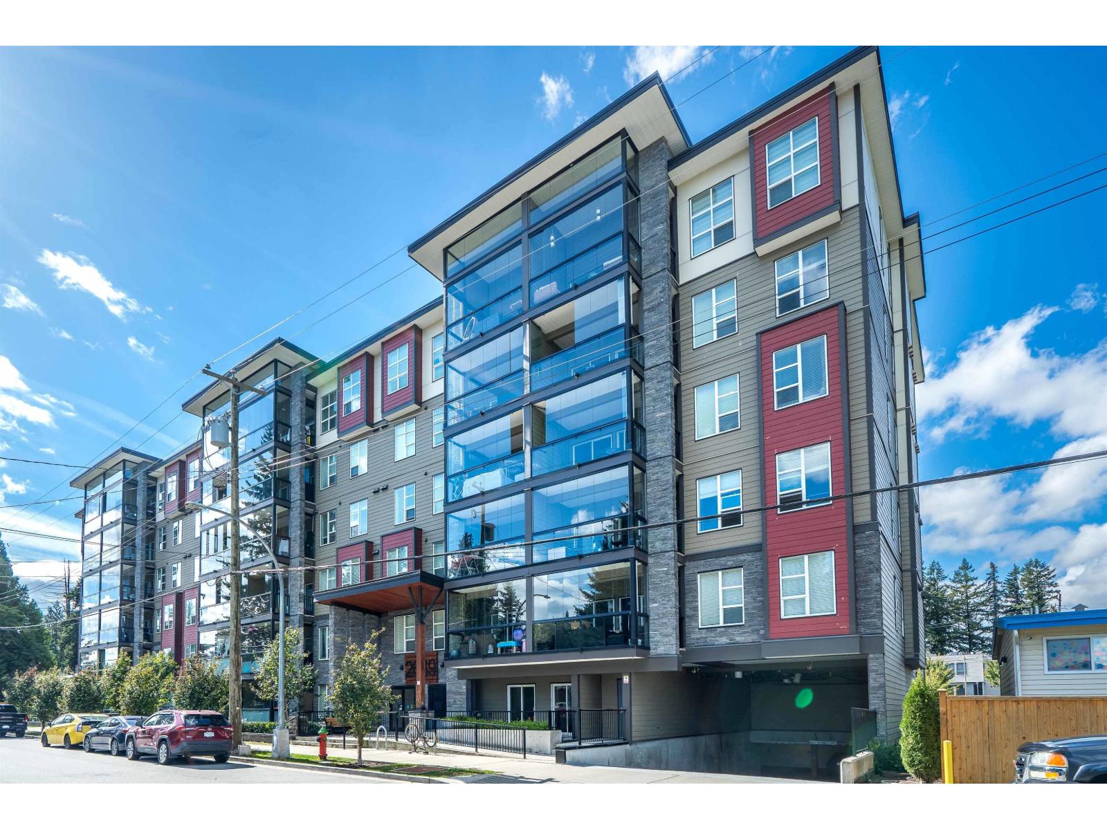 511 2649 JAMES STREET