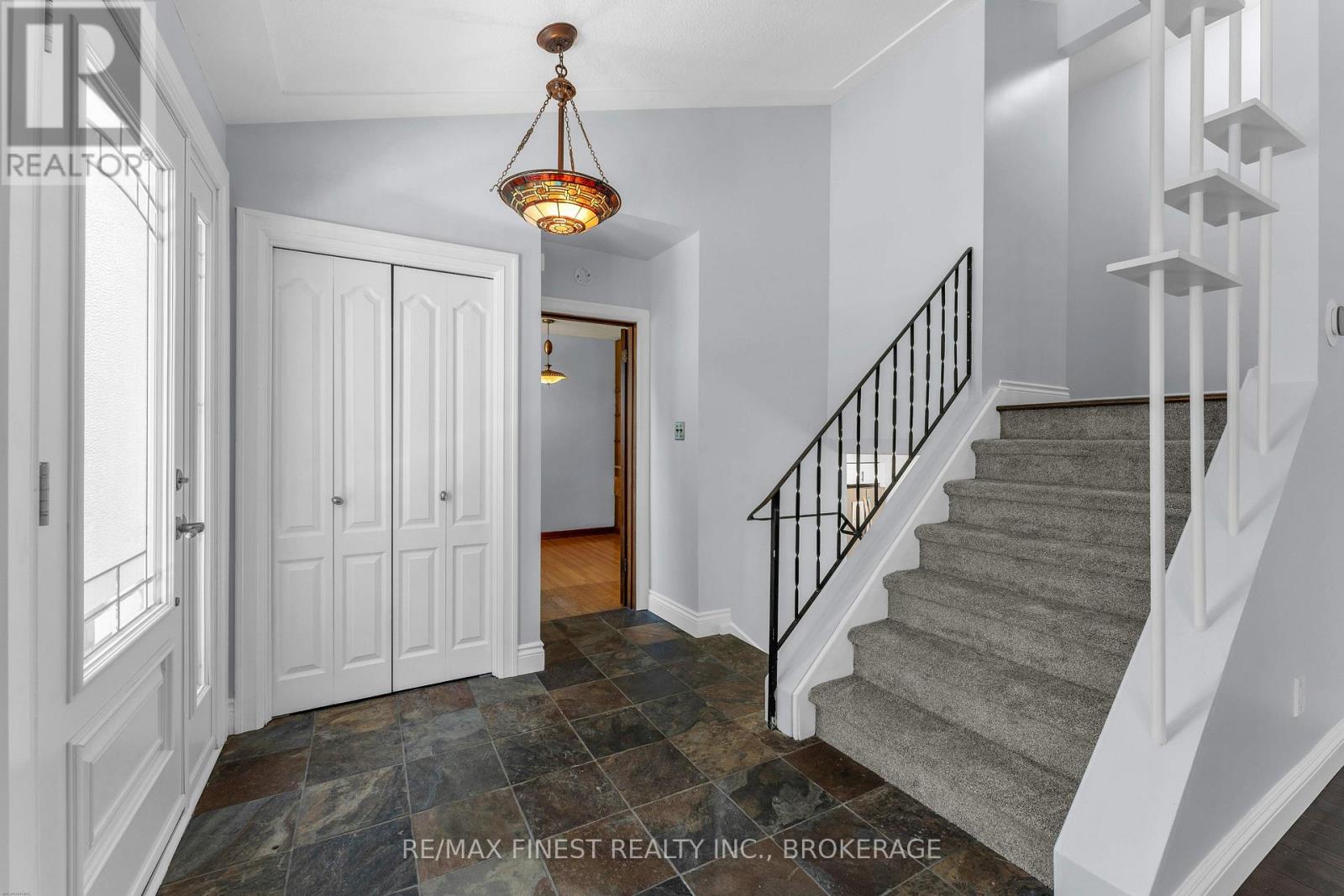 60 SHERWOOD DRIVE