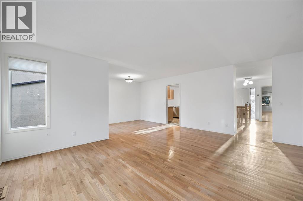 11 Coach Side Terrace SW