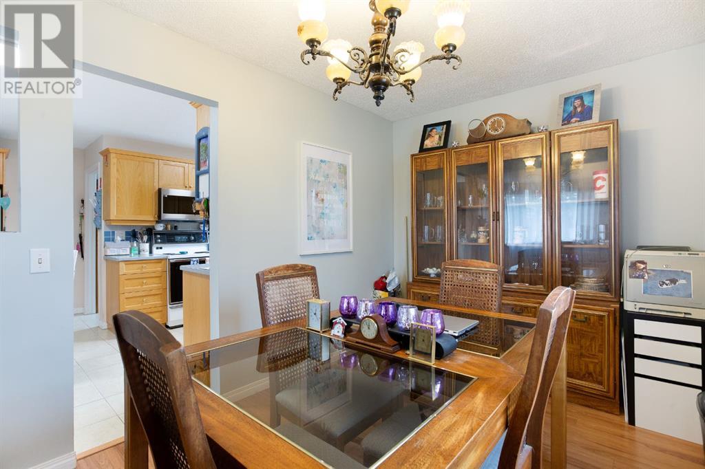 103 Forest Crescent SE