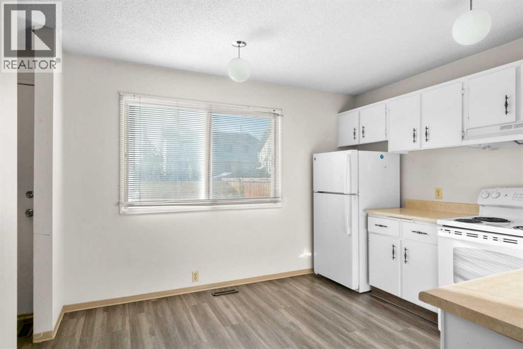 69 Castlebrook Way NE