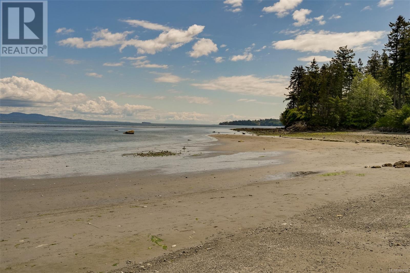 4955 Cordova Bay Rd