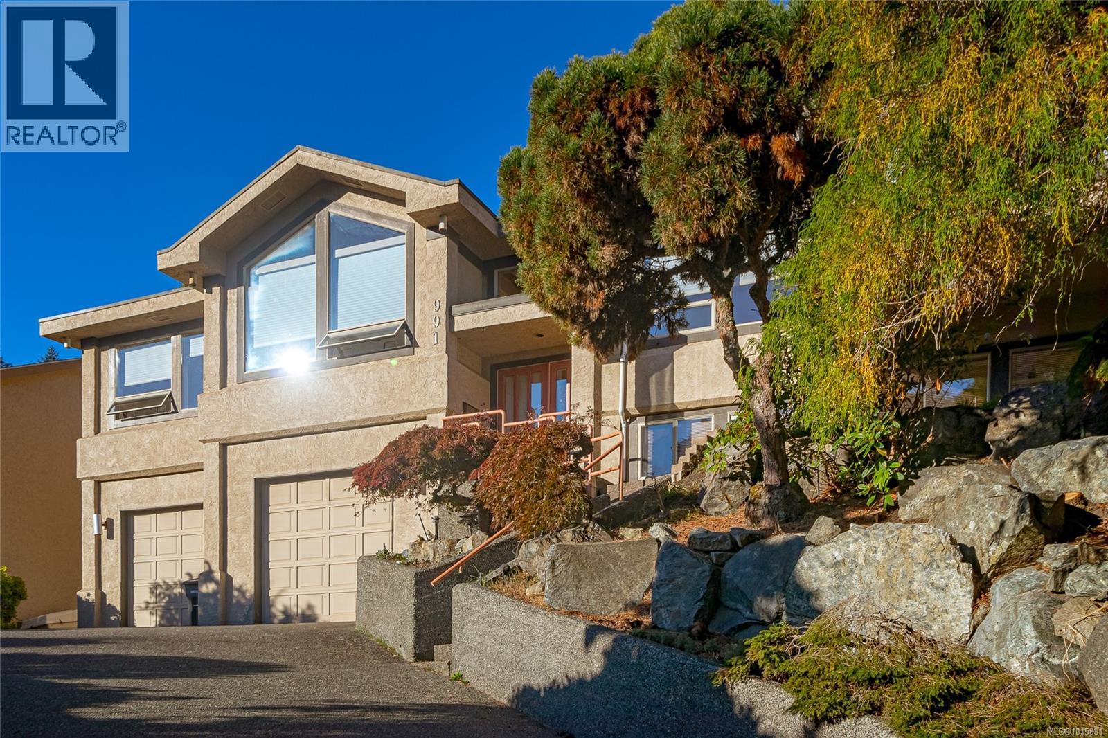 991 Seapearl Pl