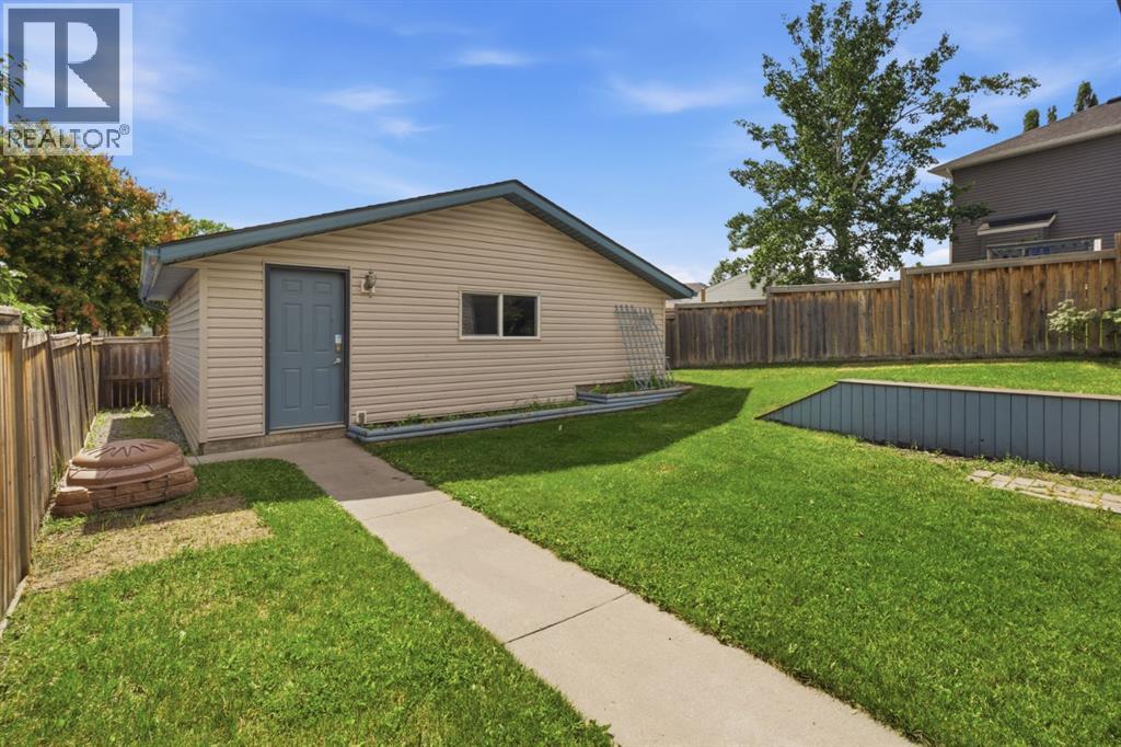 241 Somerside Close SW