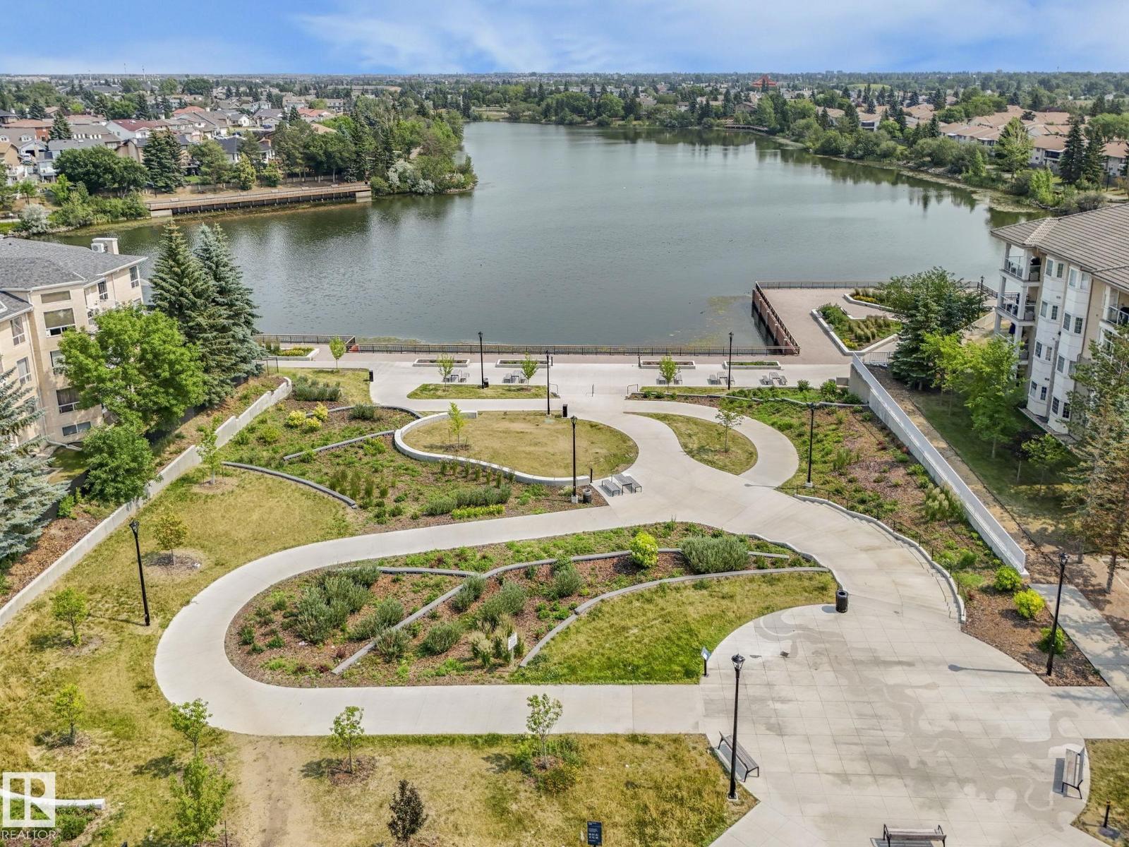 #208 11260 153 AV NW