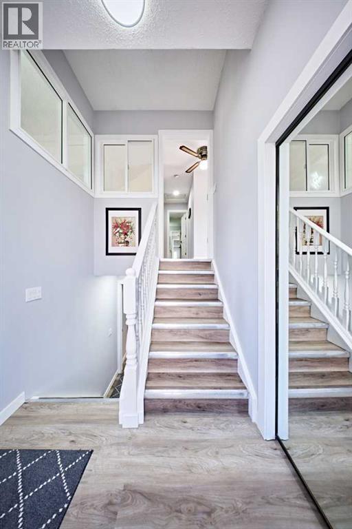 1371 BERKLEY Drive NW