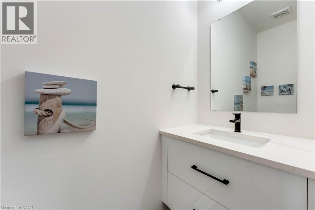 297 MIDDLETON Avenue