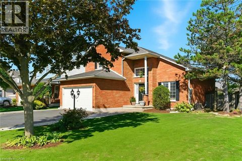 2 CALEDONIA Avenue Haldimand ON N3W2L1