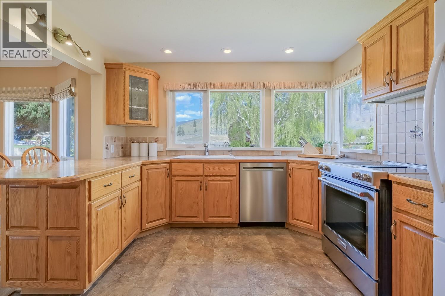 465 LOWER BENCH Road