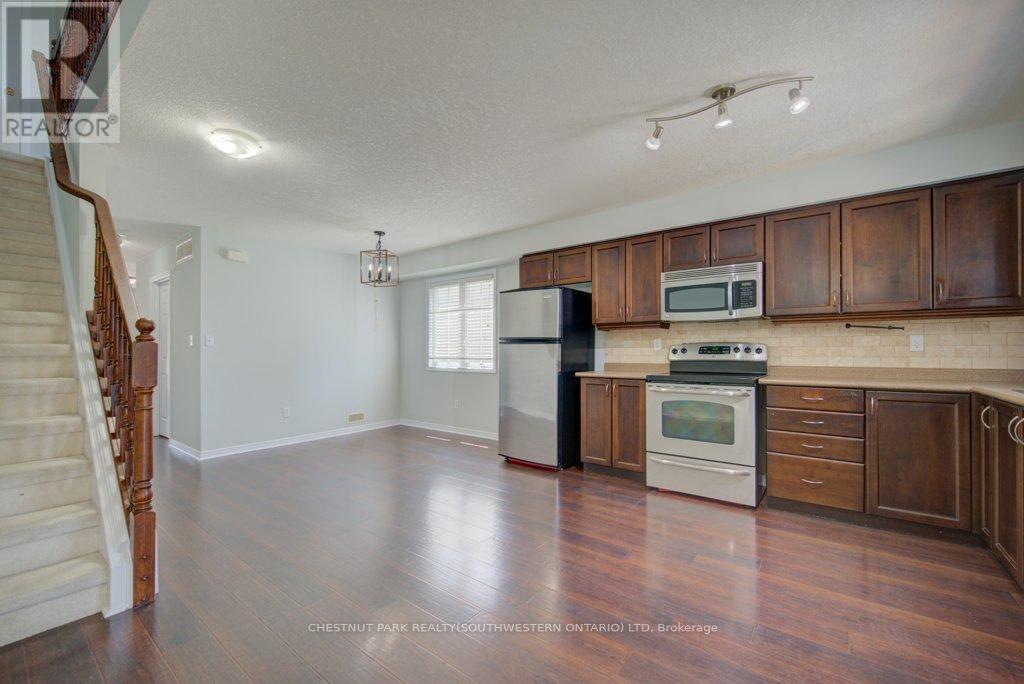 15C - 240 WESTMEADOW DRIVE