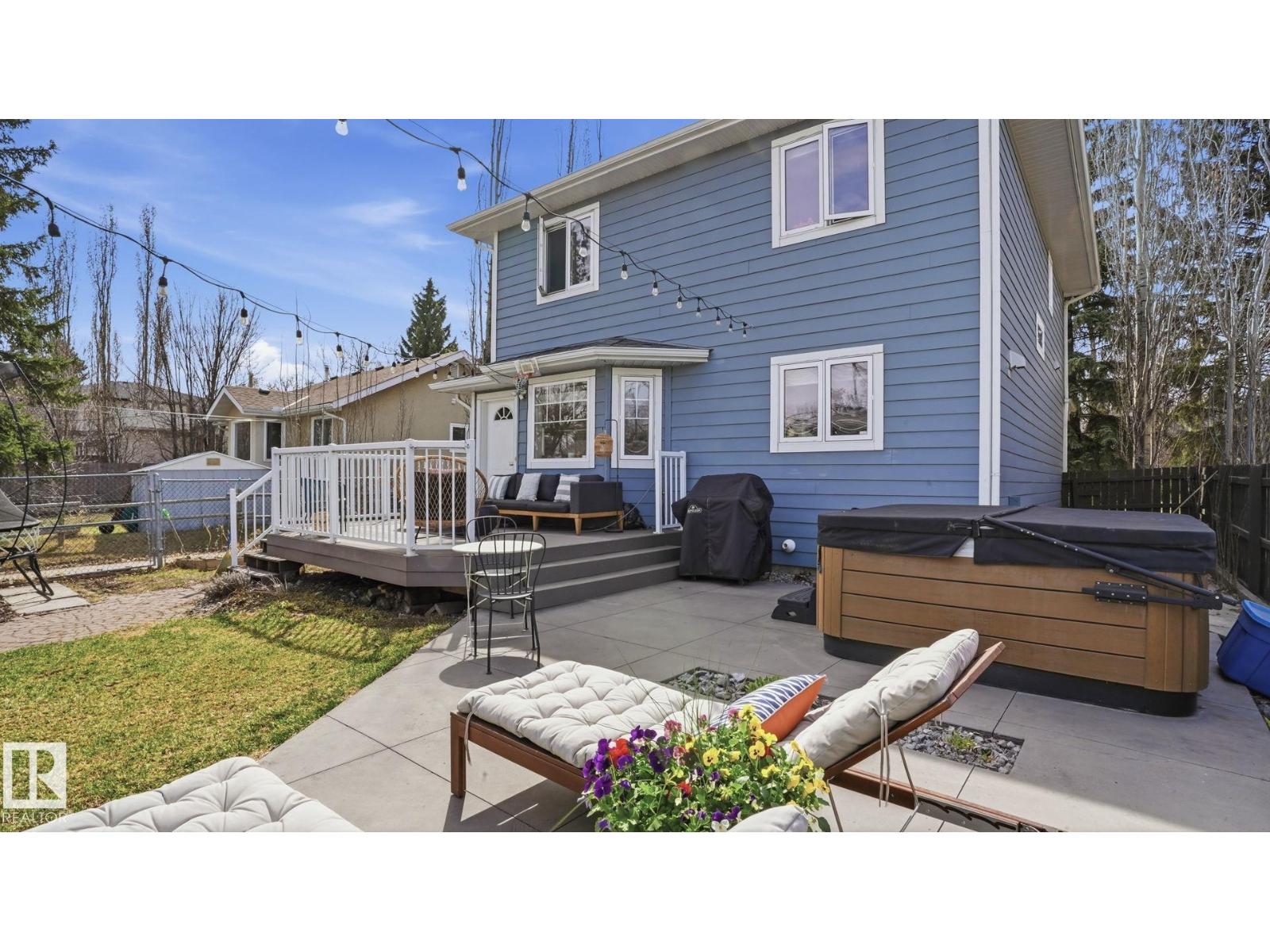 7235 112 ST NW