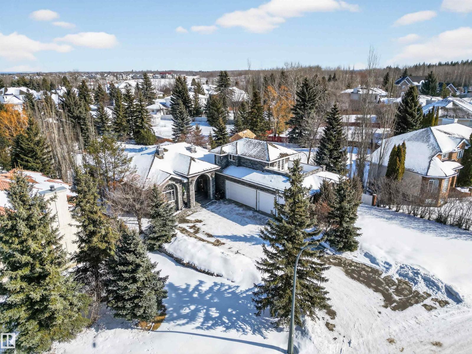 525 ESTATE DR