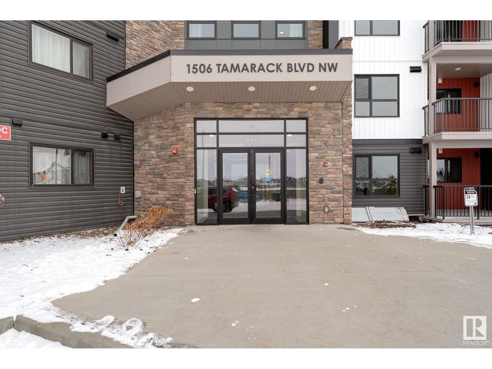 #220 1506 TAMARACK BV NW