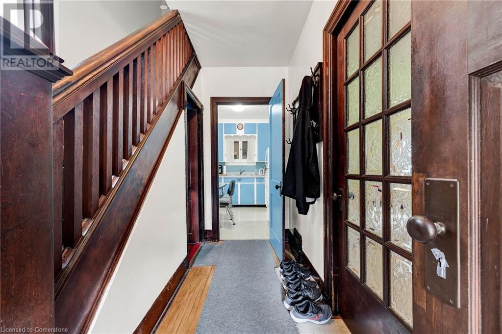 7 STAHL Avenue