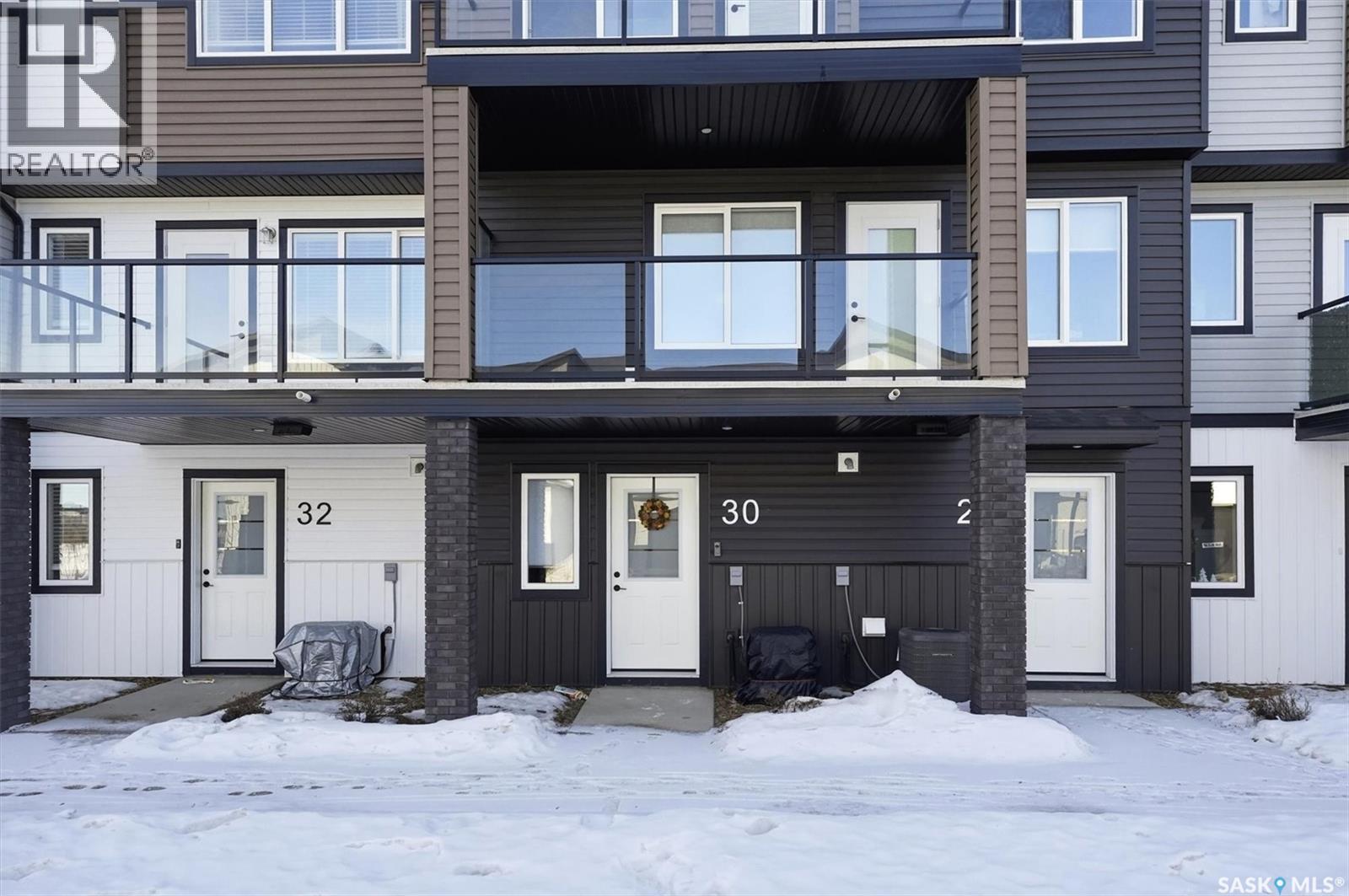 30 651 Dubois CRESCENT