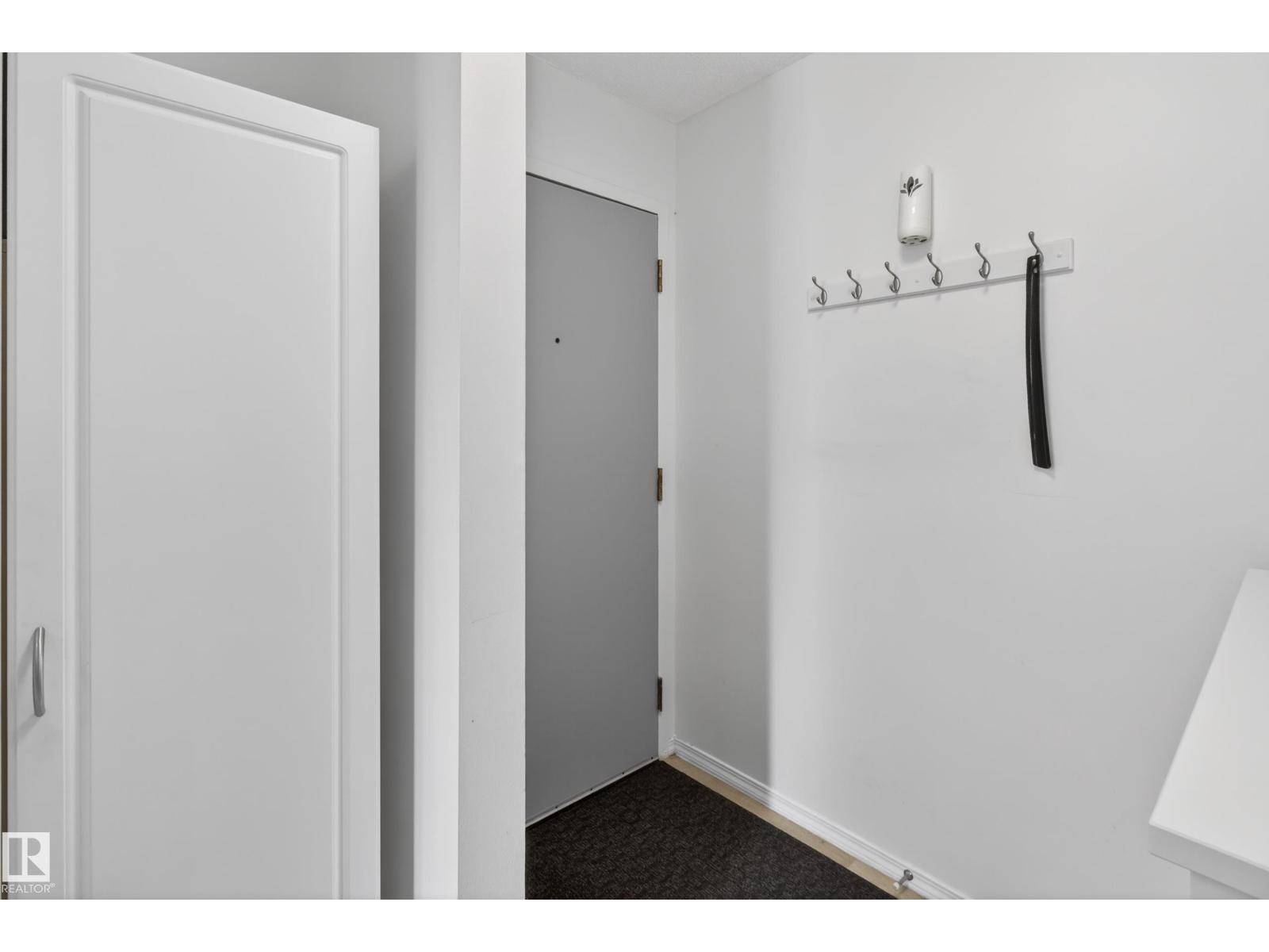 #211 10838 108 ST NW