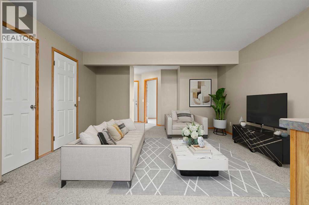 1211 Eagleview Place NW