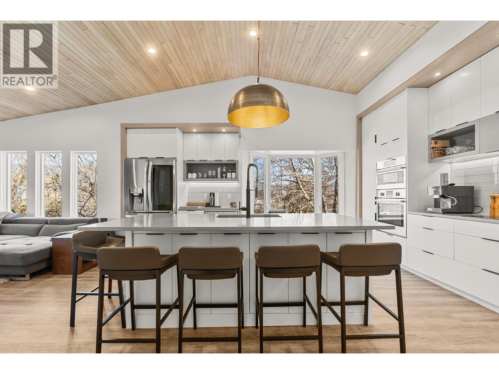 2900 Abbott Street Unit# 312