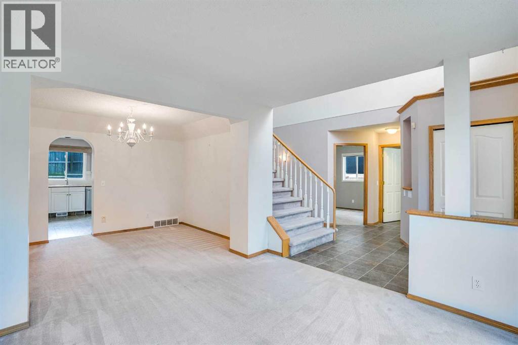 82 Edgevalley Close NW