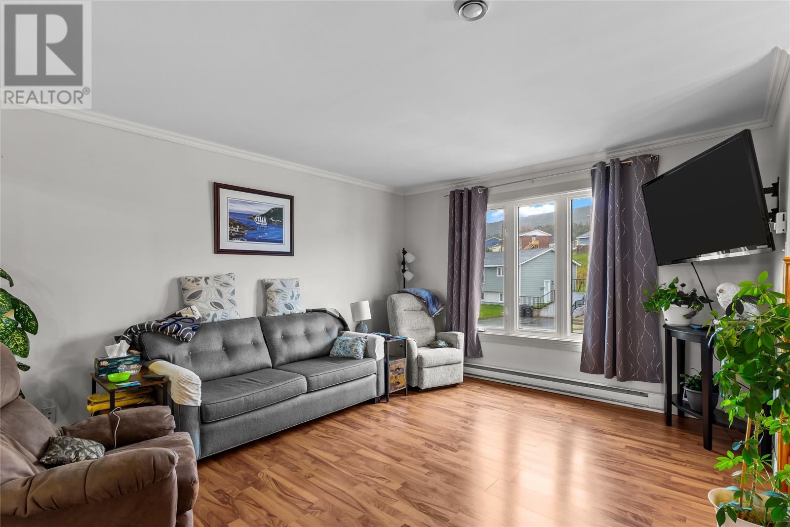 33 Jordan Place
