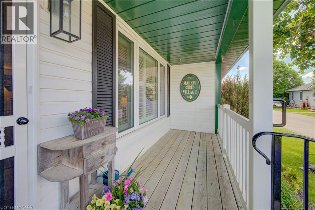 137 WESLEY Crescent