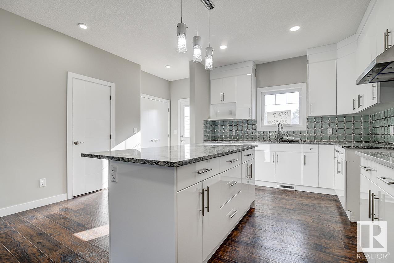 10357 149 ST NW