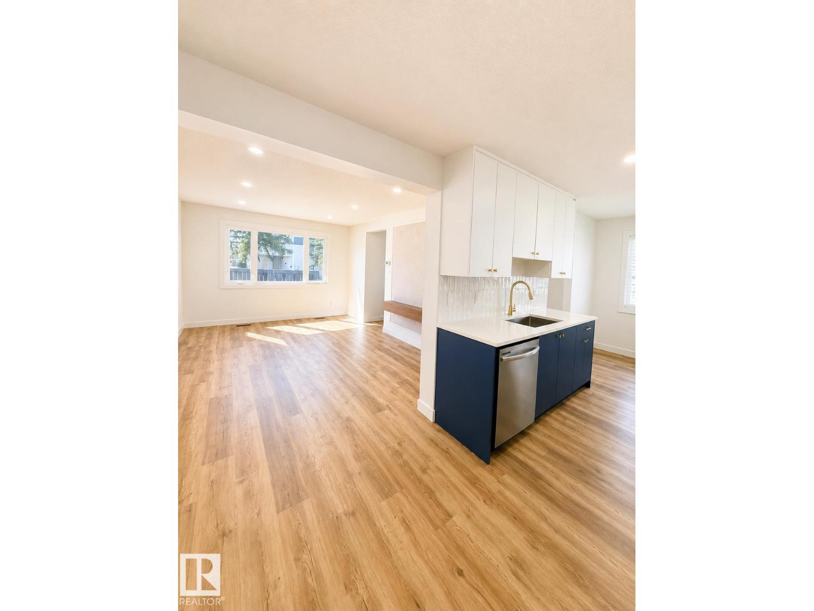 224 CALLINGWOOD TWO TW NW