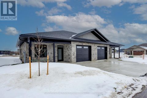 63 CAVALIER CRESCENT Huron-Kinloss ON N0G2R0