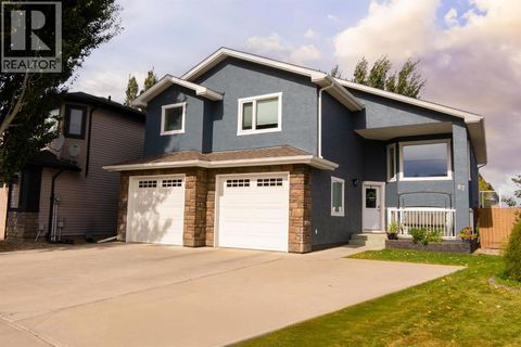 87 Gateway Mews S Lethbridge AB T1K5S2