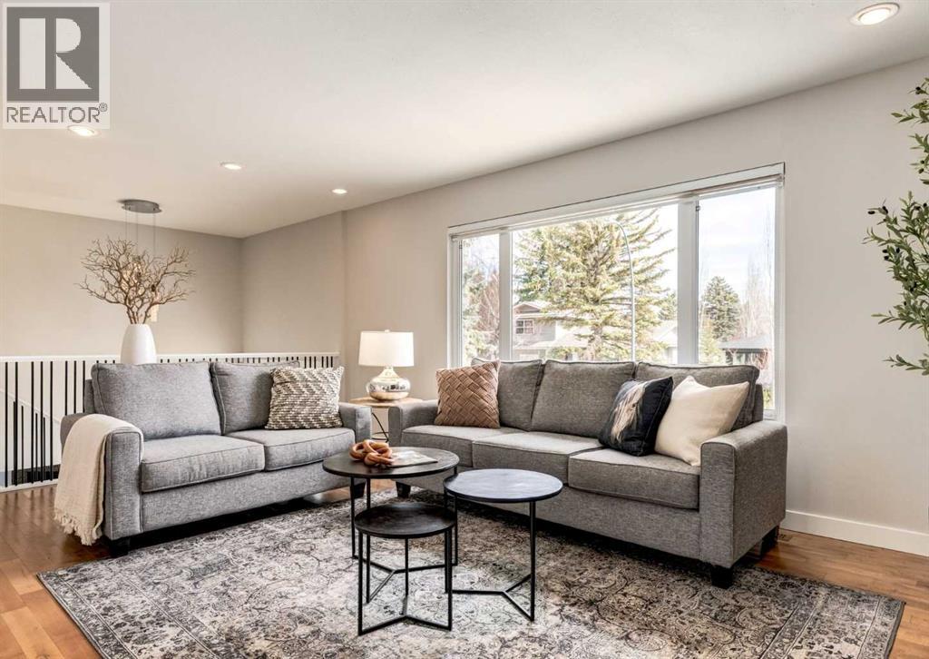 176 Mapleburn Drive SE