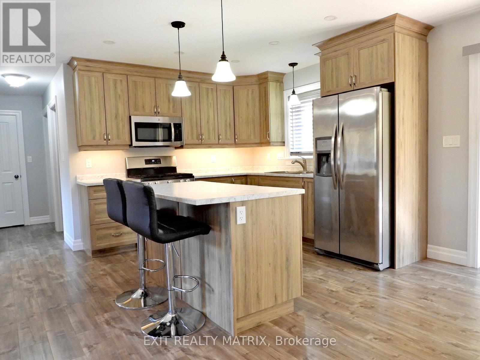 1424 BULL LAKE ROAD - Photo 2