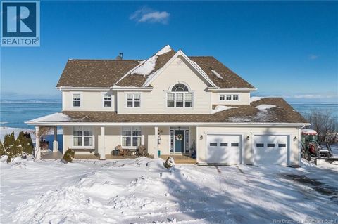 218 Main Belledune NB E8G2L7