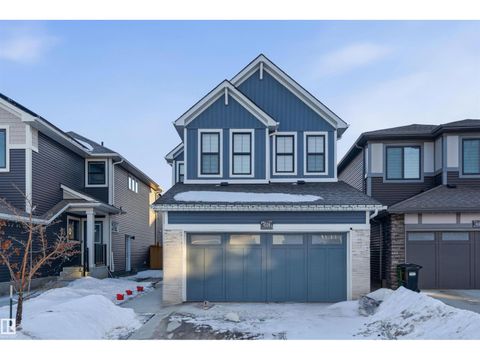 4339 HAWTHORN LANDING LD SW Edmonton AB T6X3A1