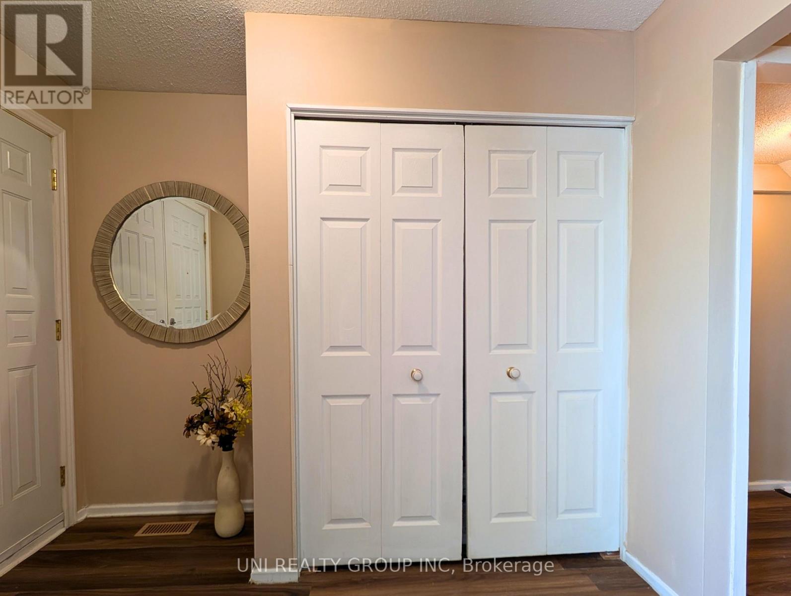 166 - 3290 SOUTHGATE ROAD