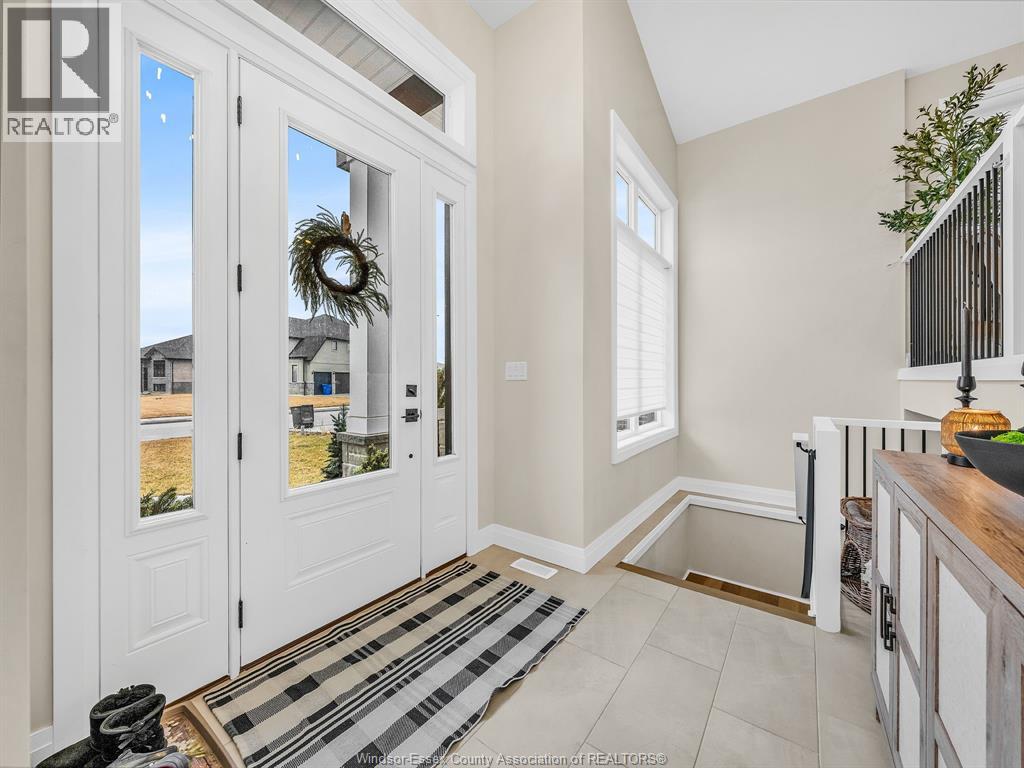 121 Kingsbridge DRIVE