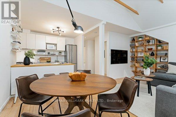 UPPER - 736 WOODBINE AVENUE