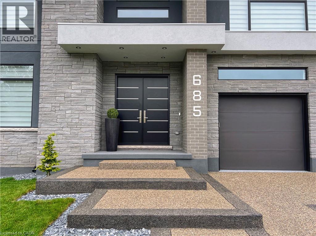 685 MEADOWSWEET Avenue