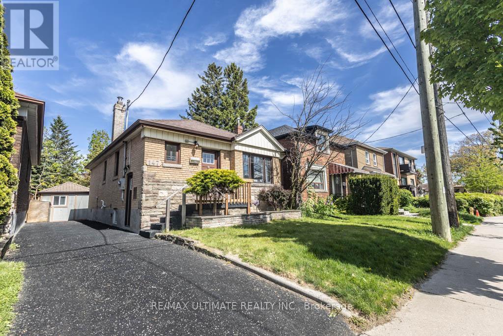 147 ROYAL YORK ROAD