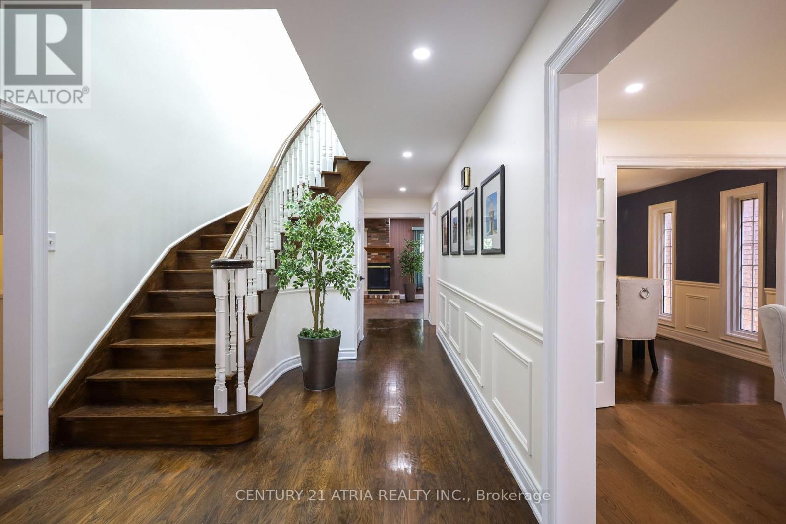 26 ROYAL PALM DRIVE