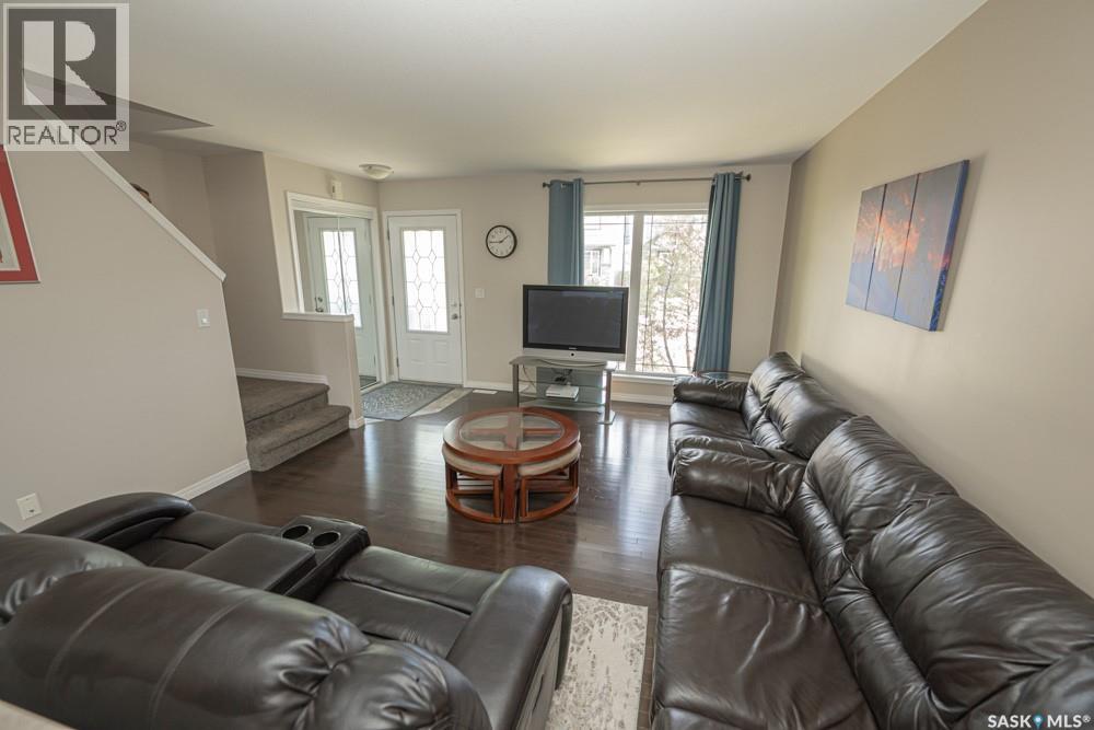 363 Levalley COVE