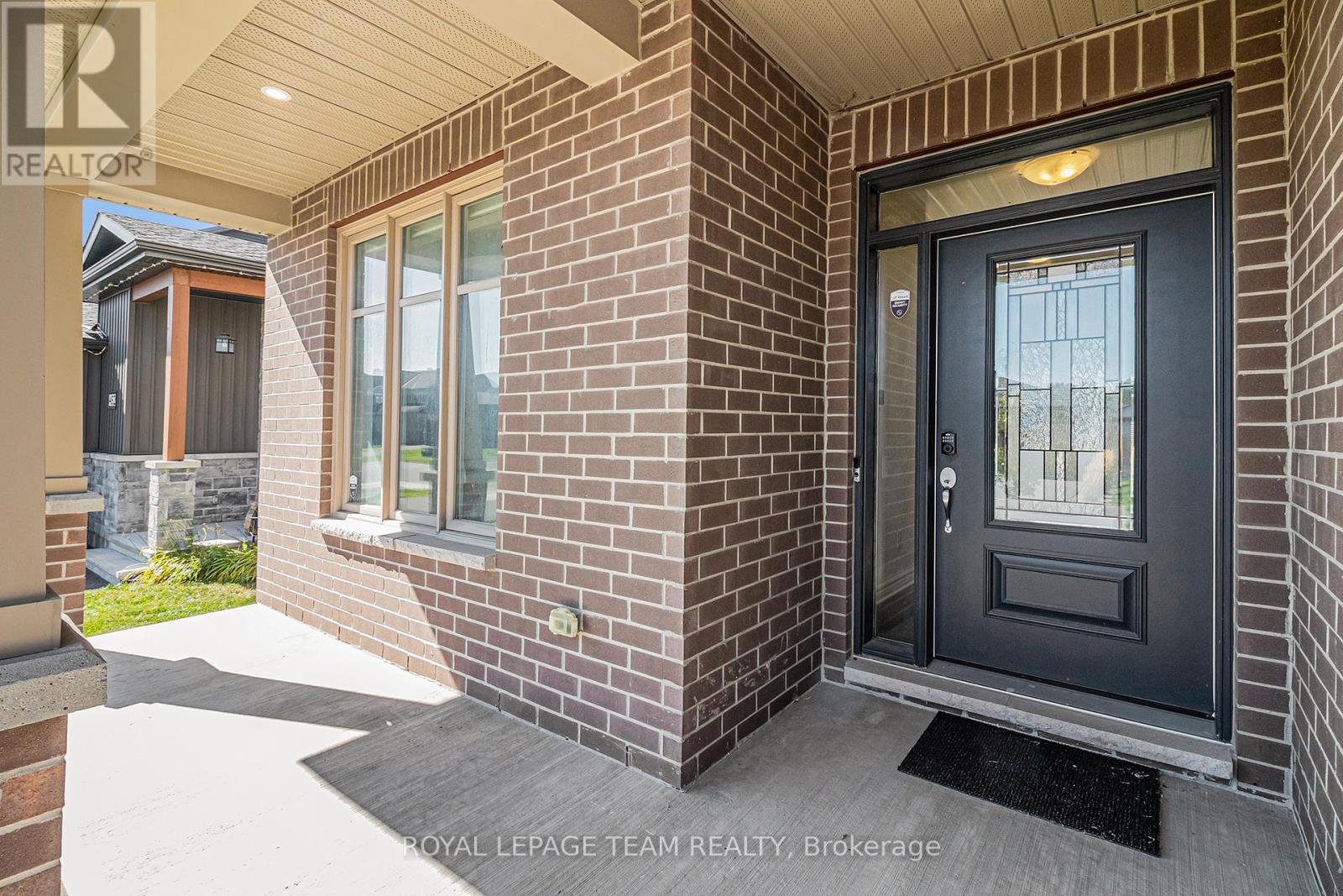 486 CENTRAL PARK BOULEVARD