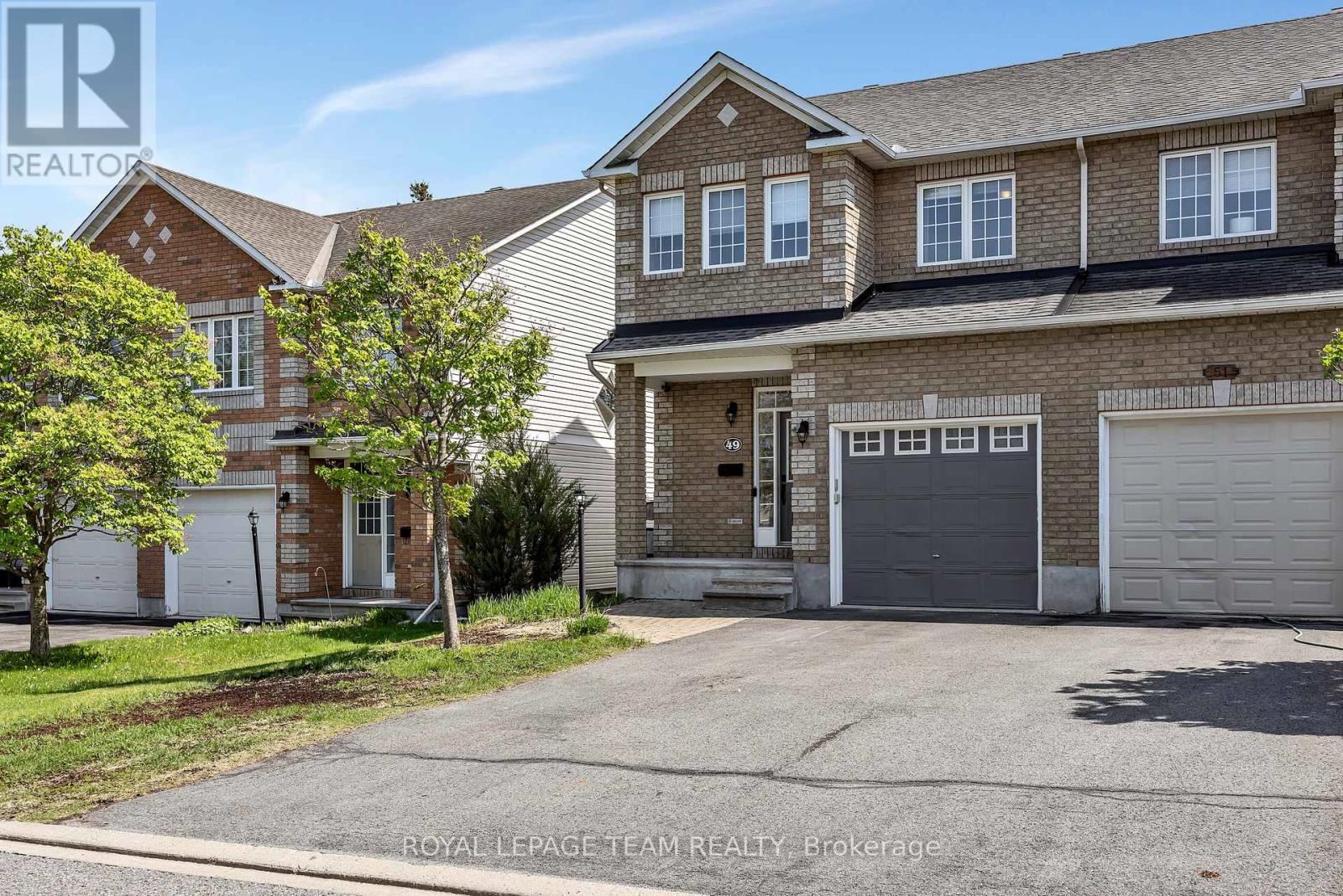 49 CHANTILLY GATE