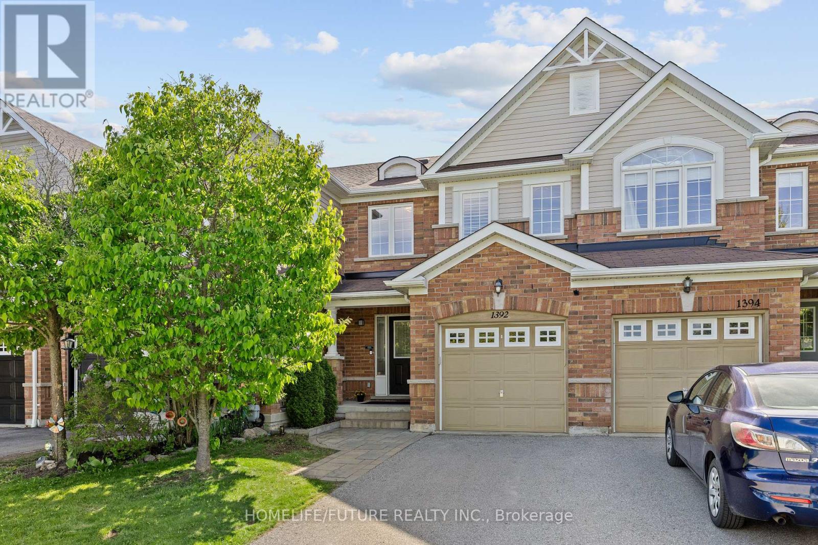 1392 GLASPELL CRESCENT