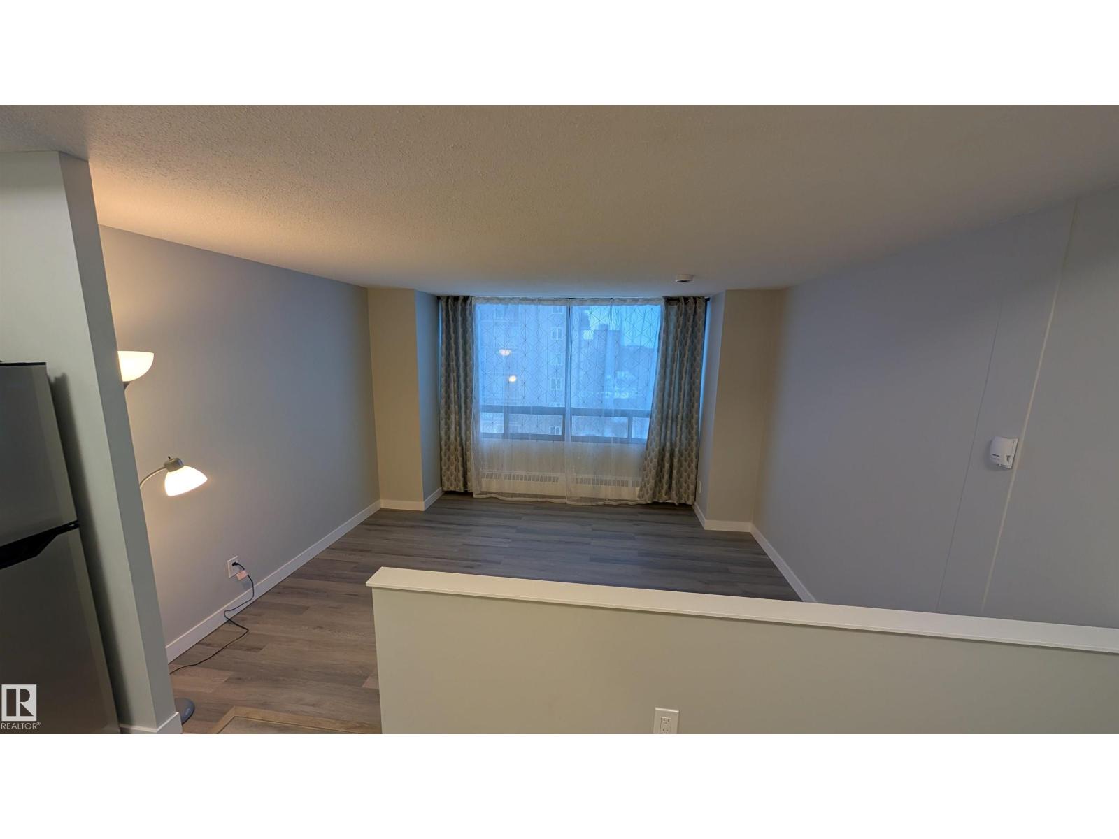 #714 10160 114 ST NW NW